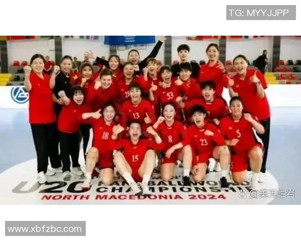 中国队迎战马其顿球队全力以赴力争胜利展现团队精神与拼搏意志